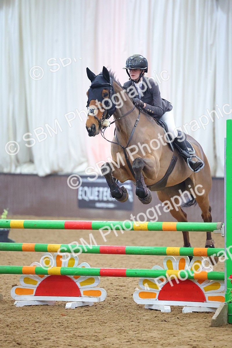 SBM_008481_Class 21 - Senior Discovery - 100m - Cart - Chloe