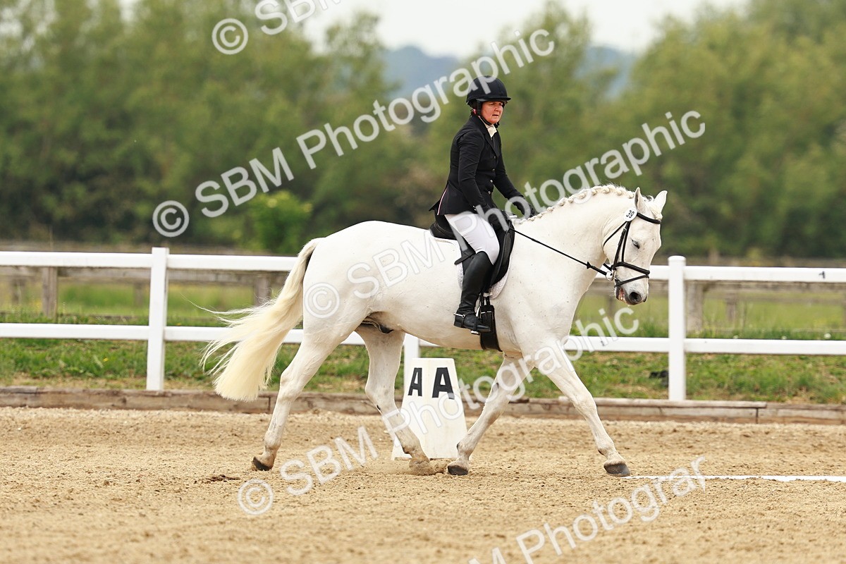 SBM_001095 - Class 6 - Novice 4