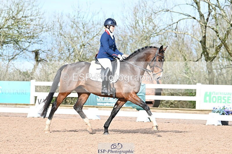 240218A-112728-06694 - 207-Charlotte.Dicker-Time.to.Fly.II