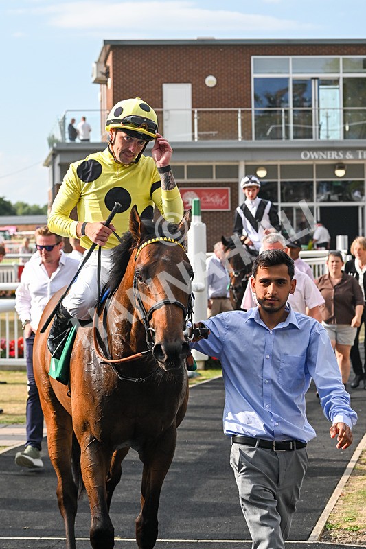 150825-Race 1-Alaminos-2426 - Race 1