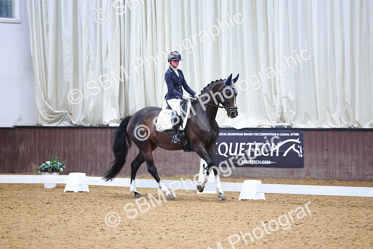 SBM_008430 - Class 8 - AM6 - 17.20-18.08