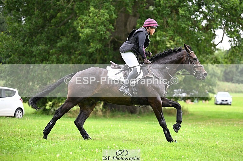 240803-105006-01133 - 110-Lizzie_Luxton-KILCARNA_BARNEY