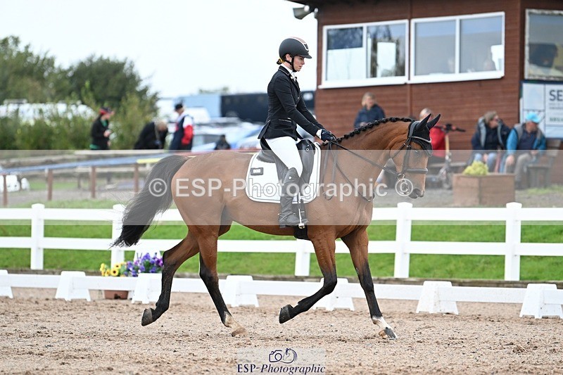 250907-121125-08239 - 066-Alice.KneenSpringtime.Marvel