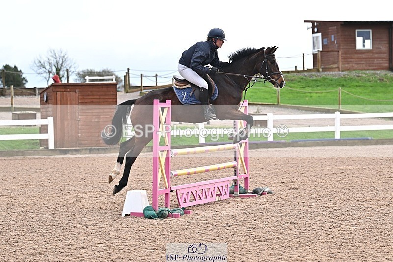 251119-100226-00057 - Cls 1 British Novice and 90cm Open