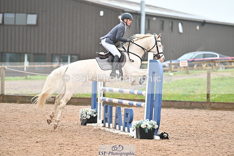 240505A-121751-05018 - Cls 4 Blue Chip Pony Newcomers & 1m Open