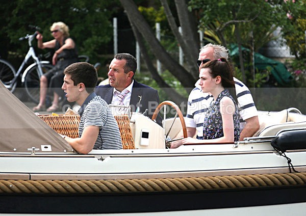 120628 LESPRIT DE LOUIS WT7A0200 - HENLEY ROYAL REGATTA Thurs 28th June 2012
