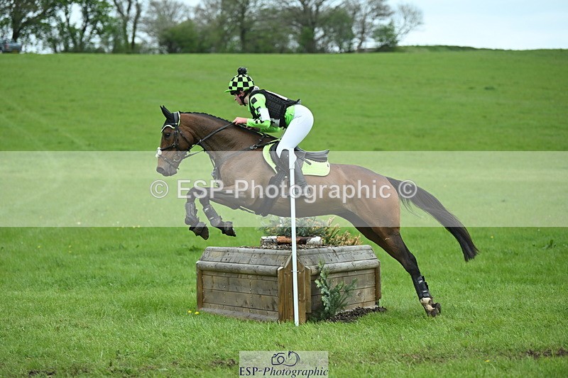 250419-142040-11718 - 754-Caitlyn.Faull-HAY.THERE.MONA