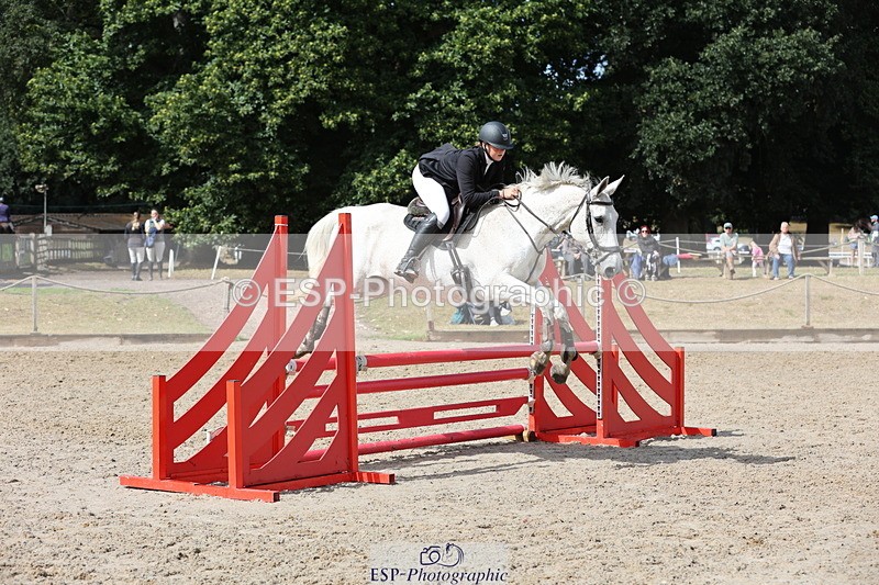 250829A-121859-01609 - Cls 7 British Novice and 90cm