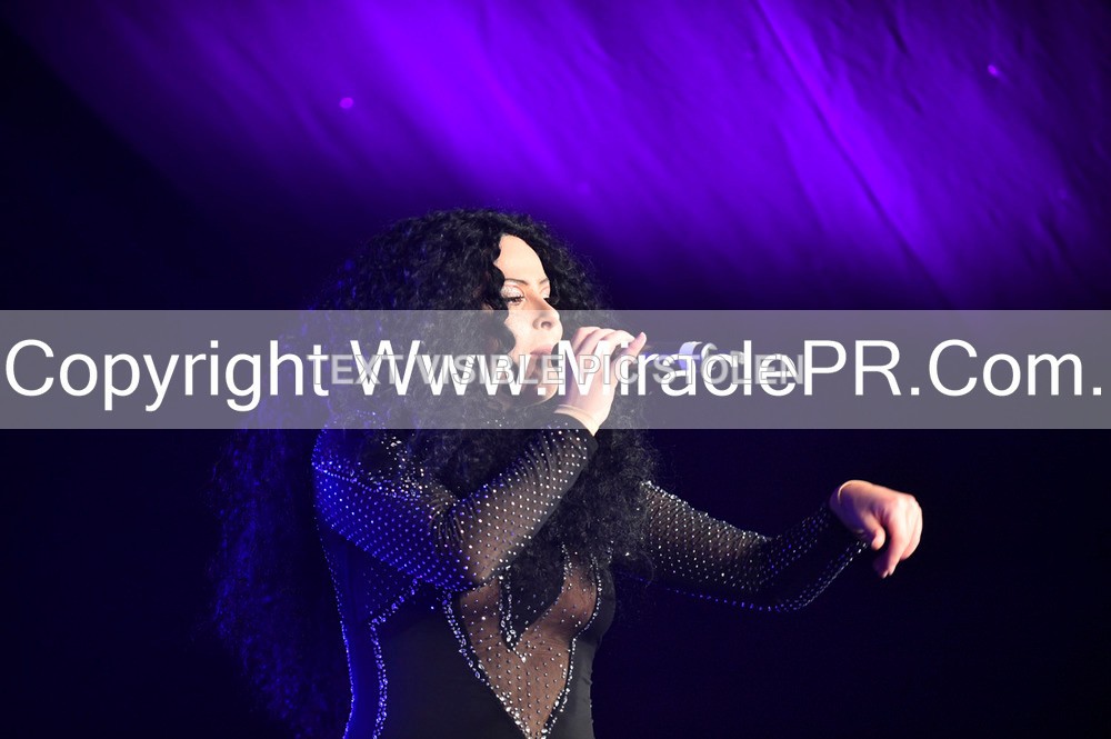 SH4_6918 - The Cher Experience