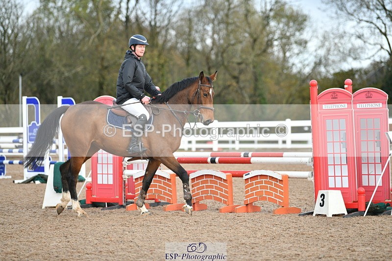 231110A-105615-00164 - Cls 2 British Novice & 90cm Open