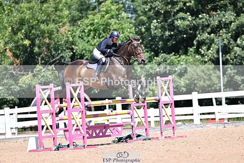 250712-120854-00513 - Cls 10 1.05m Amateur Qualifier