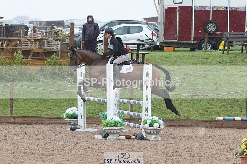 250418-093306-00440 - 101-Katie.Corbin-SPORTSFIELD.U2