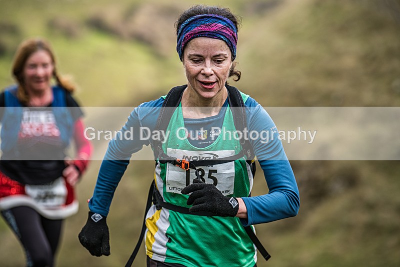 Litton-658 - Litton Christmas Cracker Fell Race (Limestone Series) Sunday 14th December 2025