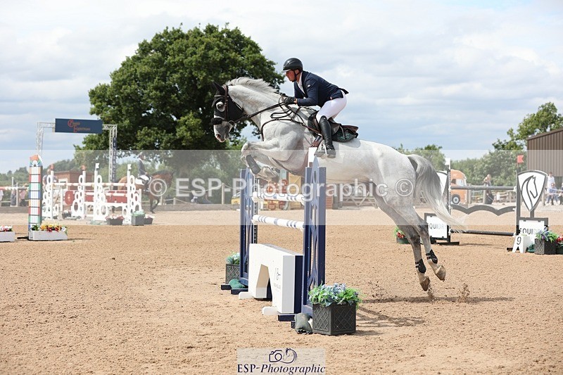 250719-144115-16217 - Cls 3, 3 Star Small Tour Break til End