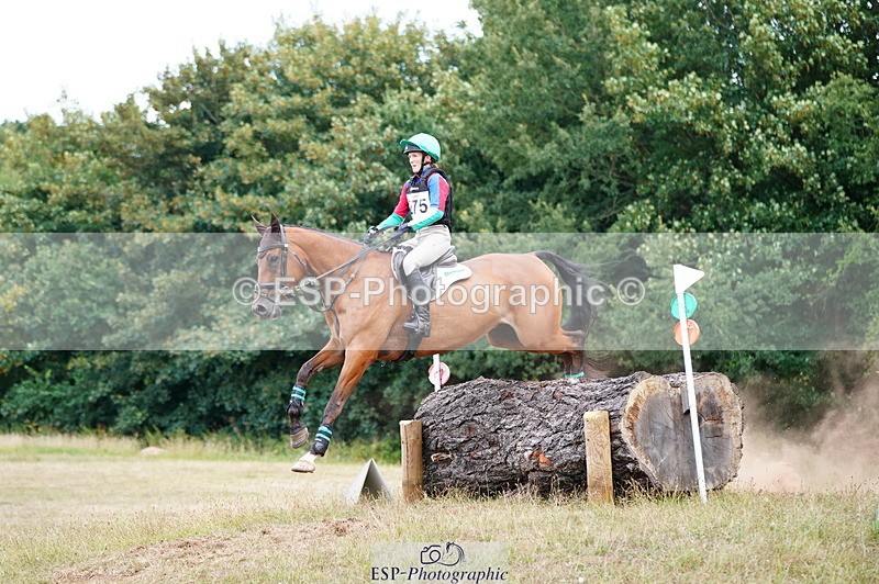 250802A-154108-07365 - F-275-Maisie.Randle-NINE'S.ENOUGH