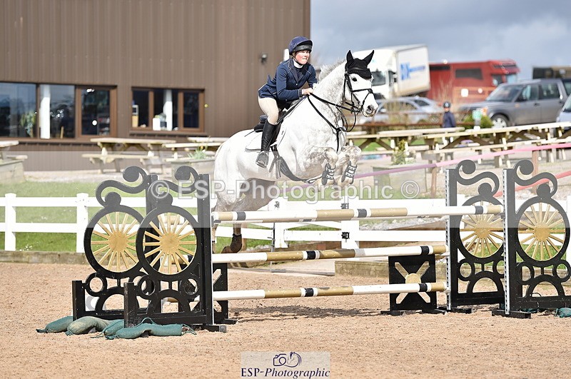 240403A-151106-00900 - Cls 5 Foxhunter and 1.20m Open