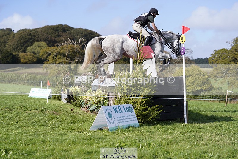 241025-123850-07975 - 121-Tommy.Greengard-EL.PORVENIR.LUIGI