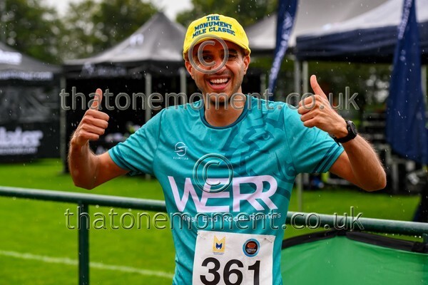 Monument25-917741 - Set One