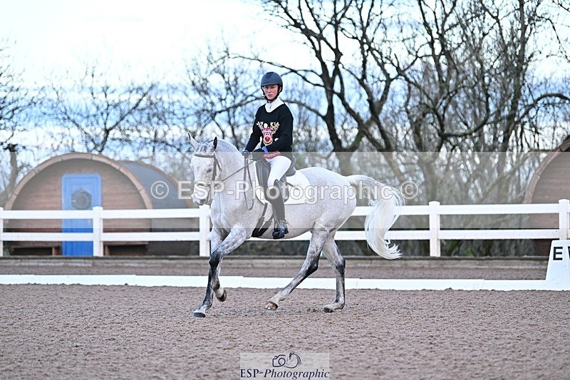 241214-084147-00803 - 141-Sophie.Hawke-RAINBOW.DREAM