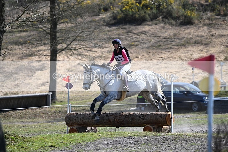 WJ6_3327 - Time 12:19 to 12:35