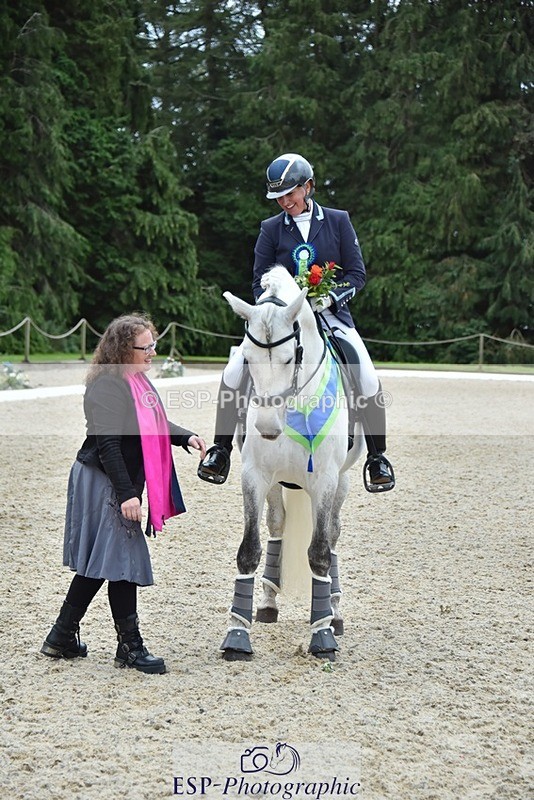 230813-181938-08807 - Medium Silver Presentations