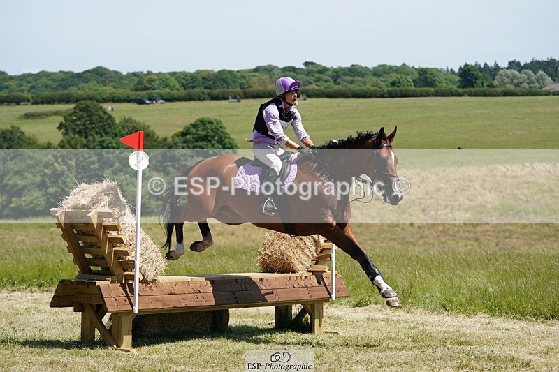 240629X-141550-3506 - 204-Becca_Robinson-VINNIE_SPARKLES