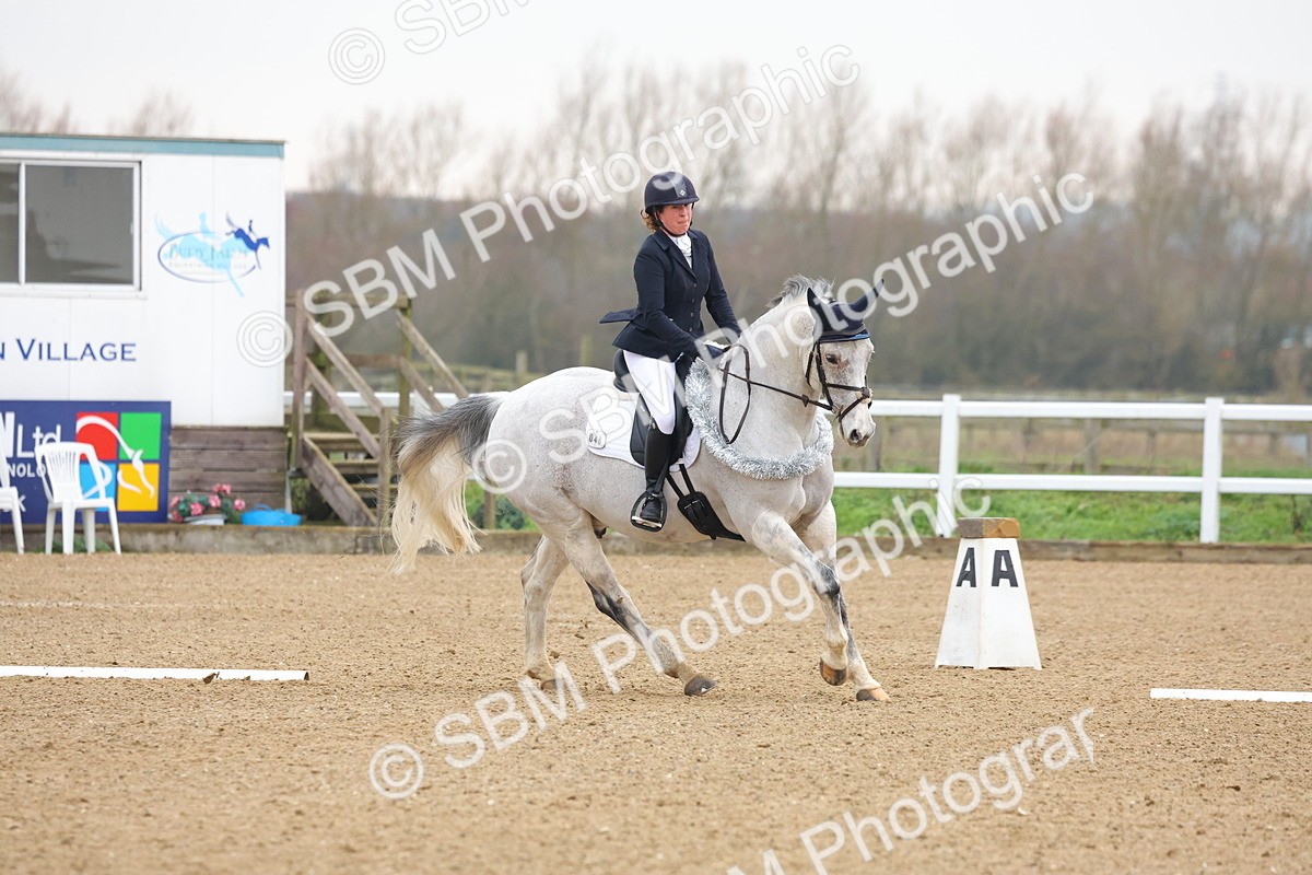 SBM_001619 - Class 8-11 - Novice 2 - Elementary 2