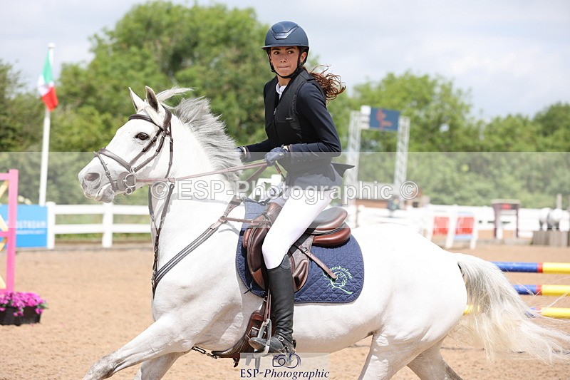 240630A-120258-12874 - Cls 31 Discovery and 90cm Open