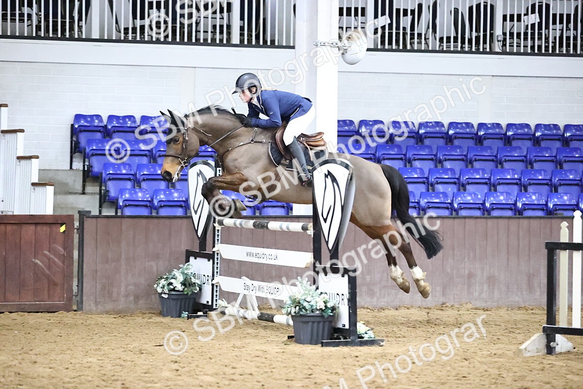 SBM_005470 - Class 17 - Senior Newcomers 1.10m