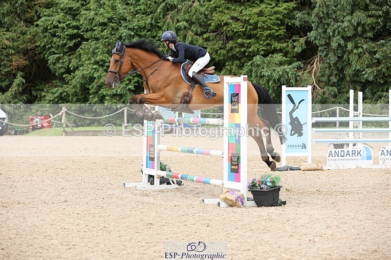 240711-161116-29350 - Cls 124 Foxhunter