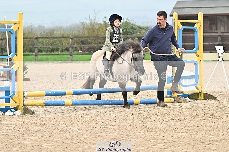 241110-102156-00265 - 40cm Showjumping