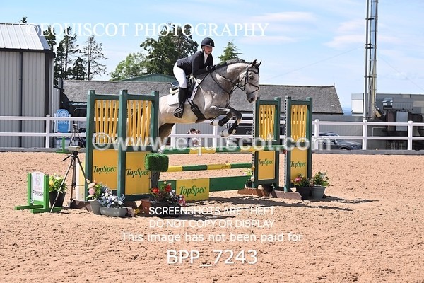 BPP_7243 - CLASS 14 FRI Nupafeeds Senior Dicovery/1m open