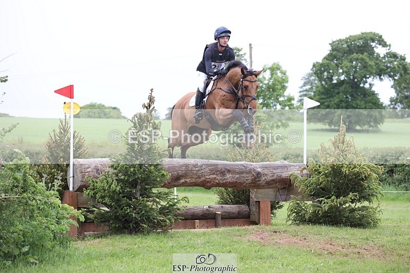 240525-180102-18338 - 282-COOLEY_CORNASUS-Tom_Jackson