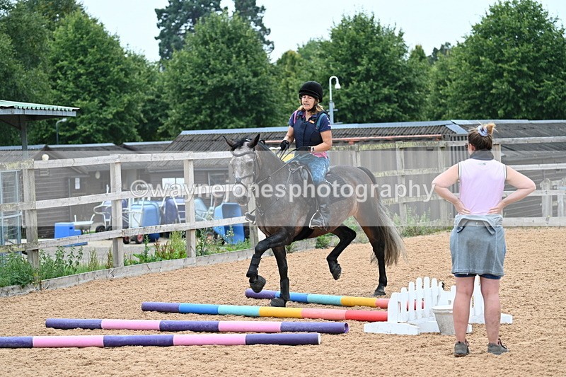 WJ7_7738 - Poles 10:00am