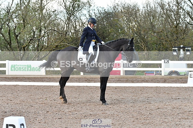 231104A-143102-00829 - Cls 18 FEI PSG