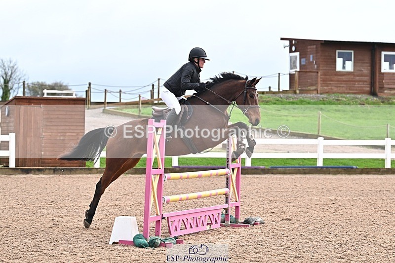 251119-095723-00045 - Cls 1 British Novice and 90cm Open