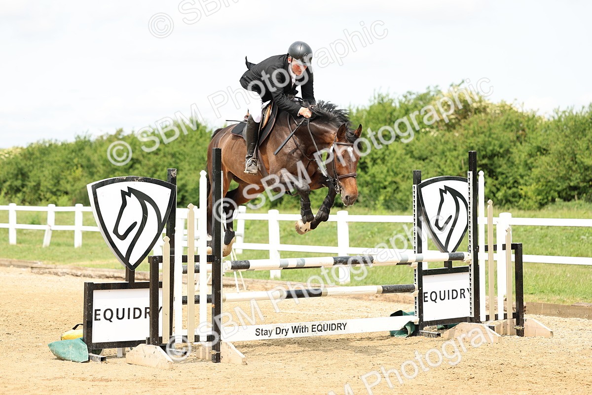 SBM_005415 - Class 17 - Senior Discovery - 1.00m