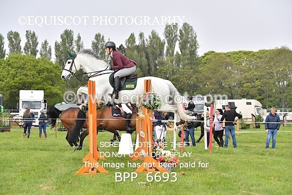 BPP_6693 - CLASS 2 RHS Classic Champ Qual (1.20m)