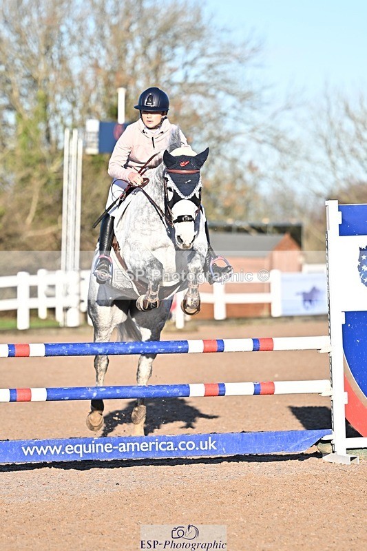 251203-101929-00111 - Cls 1 British Novice and 90cm Open