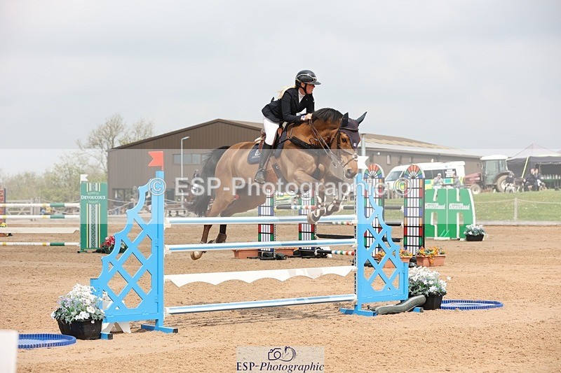 250424-114222-05015 - Cls 1 - 2 Star Small Tour