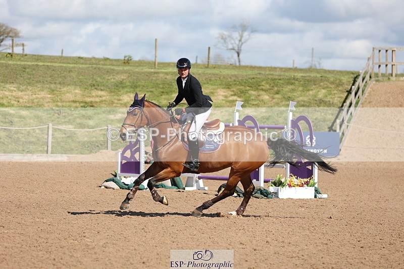 240419A-154528-08913 - Cls 10, 2 Star Big Tour 145cm  15.45 to 16.35 break