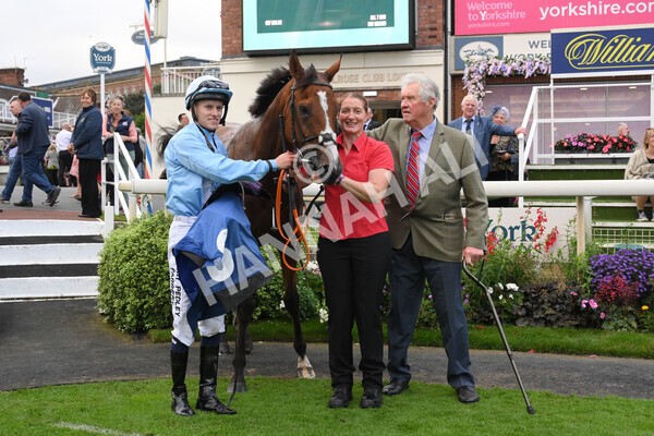 yr24092021r8-41 - Race 8 5.25pm William Hill Build Your Own Odds Apprentice Stakes