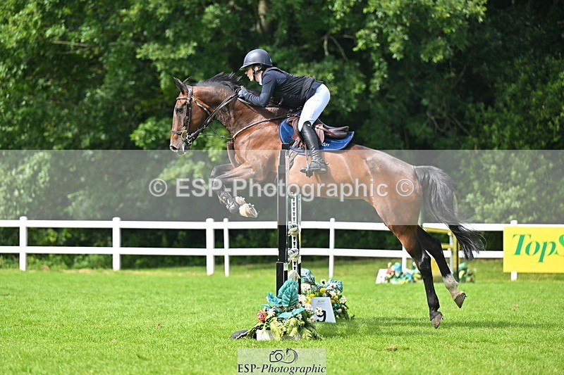 140626A-162319-00226 - Cld 46 Snr 1m 10 Grand Prix