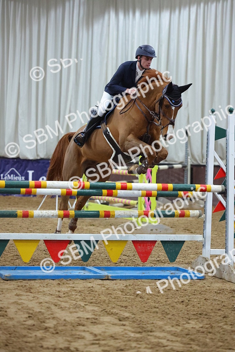 SBM_001334 - Class 4 - Senior Newcomer - 1.10m