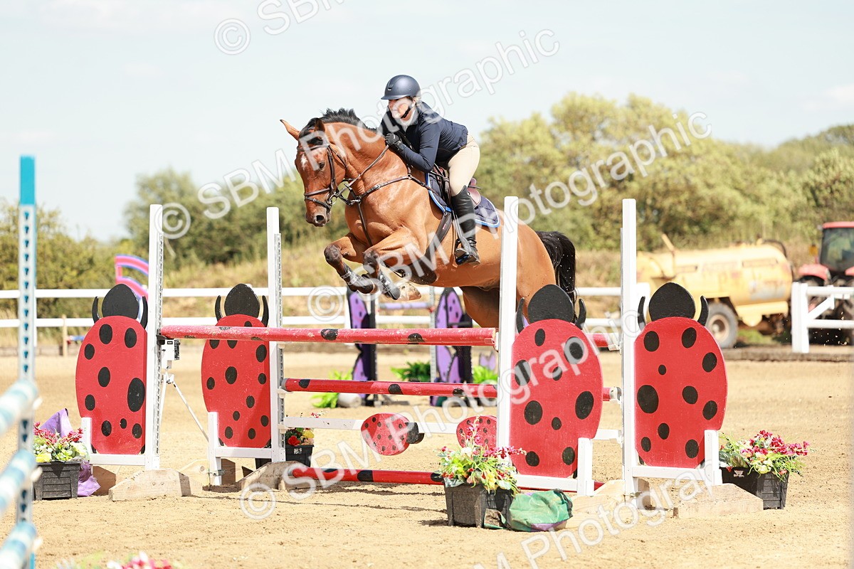 SBM_007767 - Class 4 - Senior Foxhunter - 1.20m Open