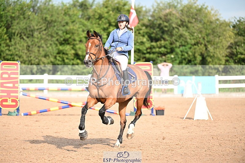 240802A-085751-03275 - Cls 21 A&B Brit Nov & 90cm Open