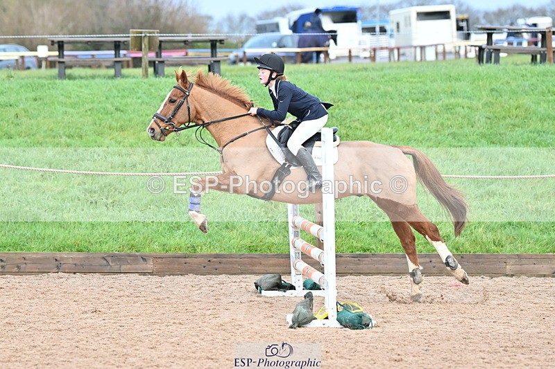 231203A-113023-00846 - Cls 16+17 Club and Schools 80cm