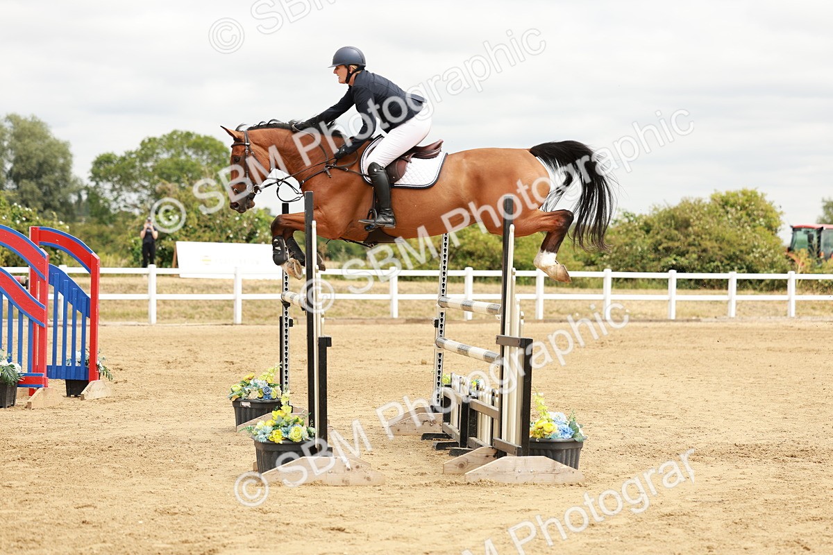 SBM_018152 - Class 21 - Senior Newcomers Championship 2d Rd