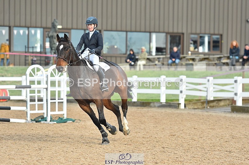 231111A-114442-01747 - Cls 11 Snr 1.05m Open