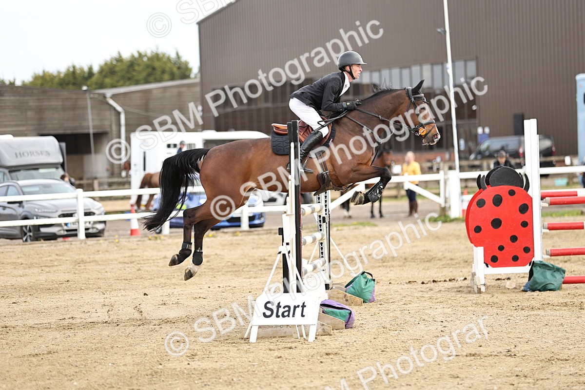 SBM_001543 - Class 5 -Senior Foxhunter - 1.20m